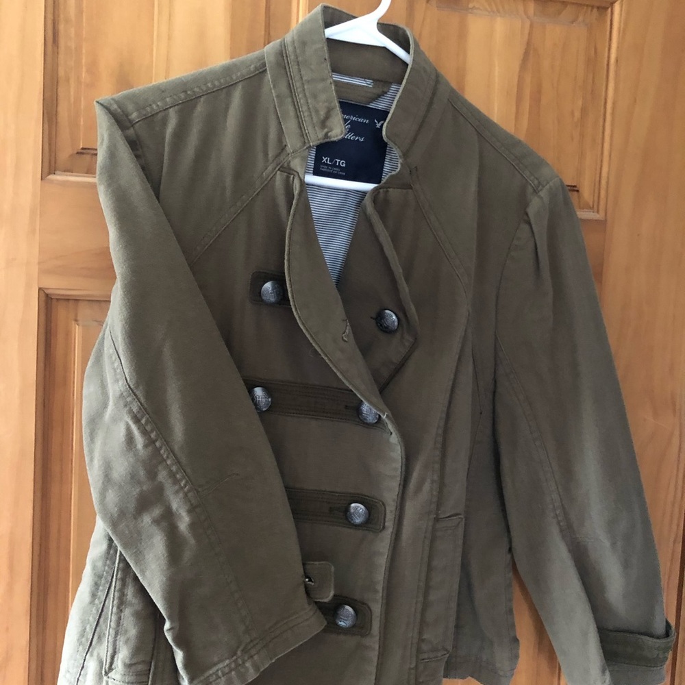 Jacket - Picture 3 of 4